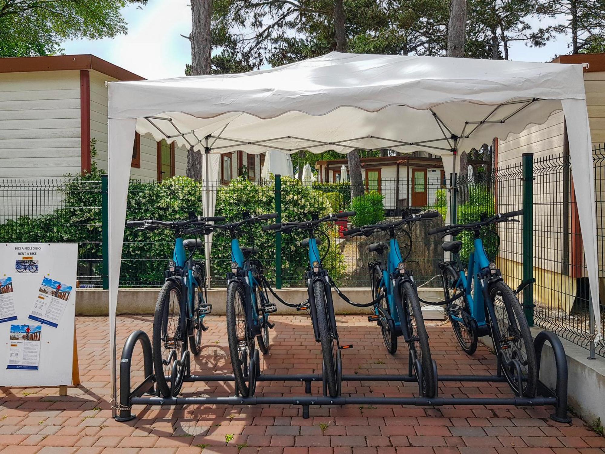 Camping Village Mare Pineta Sistiana Exterior photo
